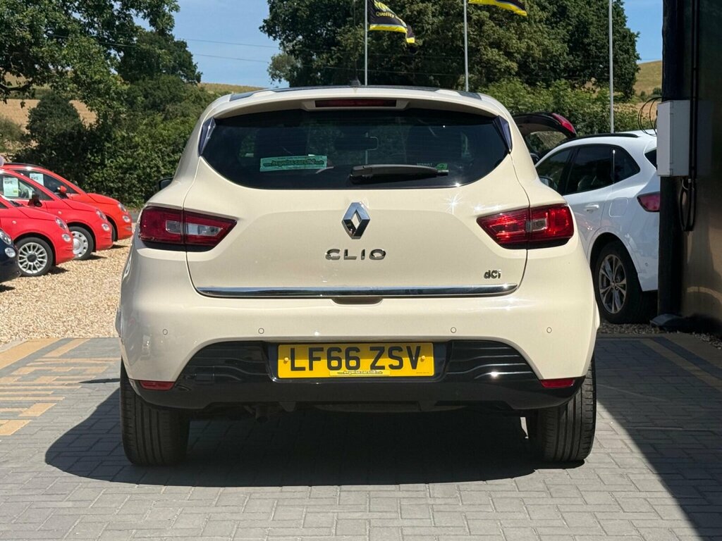 Renault Clio 1.5 Dci Iconic 25 Nav Euro 6 Ss White #4