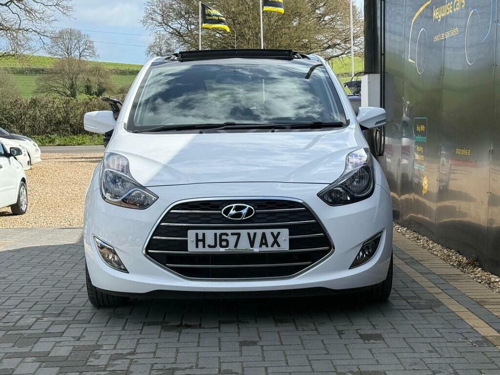 Hyundai Ix20 1.6 Se Hatchback Euro 6 125 Ps Red #8
