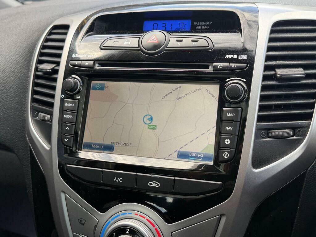 Hyundai Ix20 1.6 Se Hatchback Euro 6 125 Ps Red #30