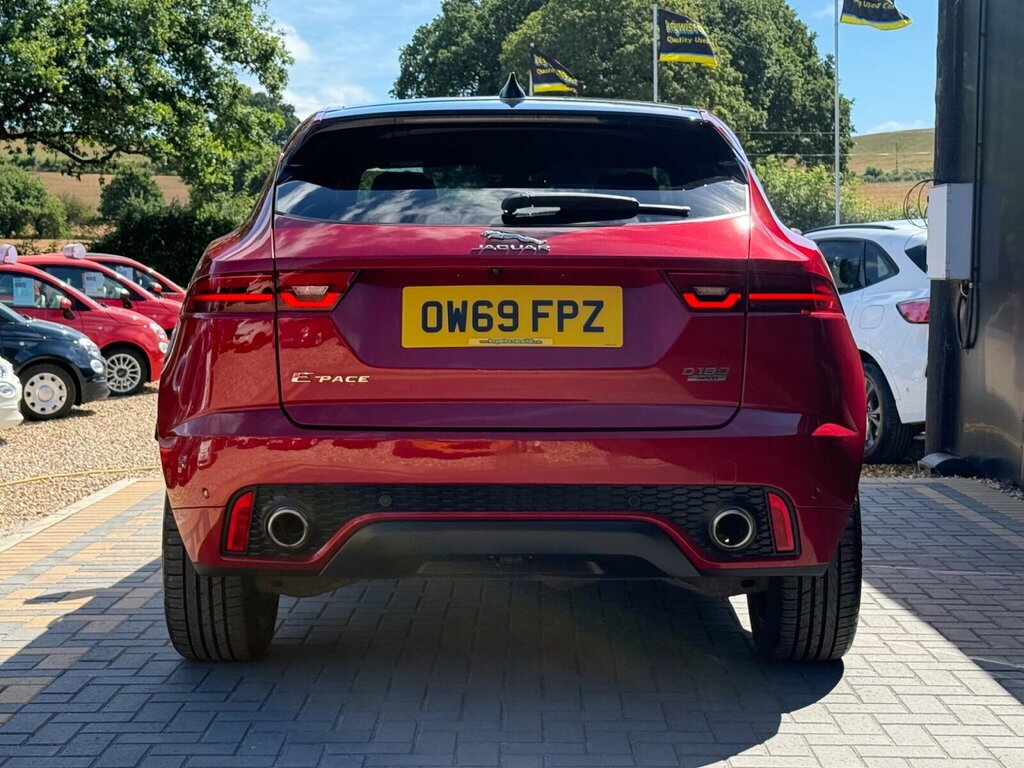 Jaguar E-Pace 2.0 D180 R-dynamic Hse Awd Euro 6 Ss Red #4