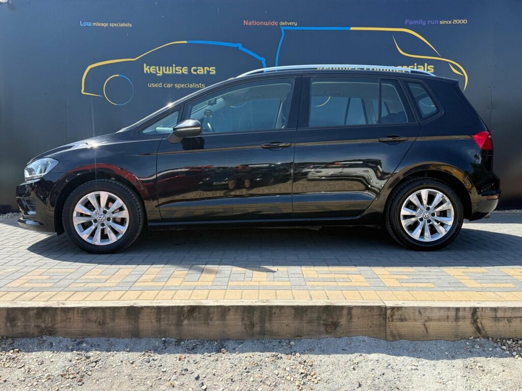 Volkswagen Golf SV 1.4 Tsi Bluemotion Tech Se Dsg Euro 6 Ss Black #2