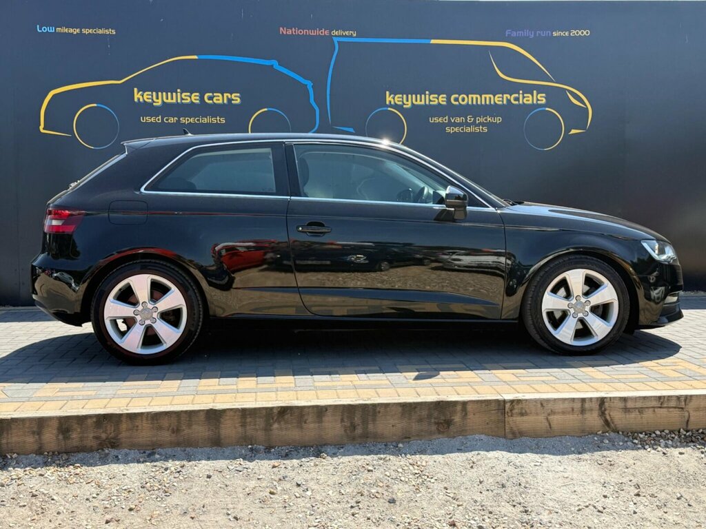 Audi A3 2.0 Tdi Sport Euro 5 Ss Black #6
