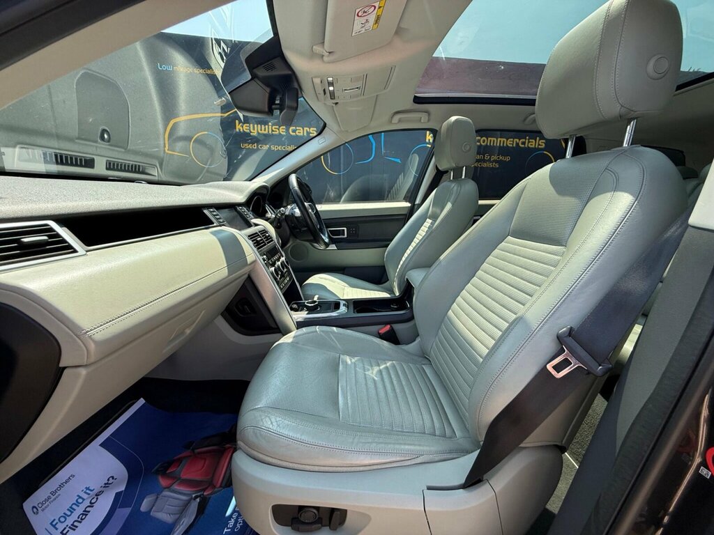 Land Rover Discovery Sport 2.0 Ed4 Hse 150 Bhp Panoramic Glass Roof, Rever Black #17