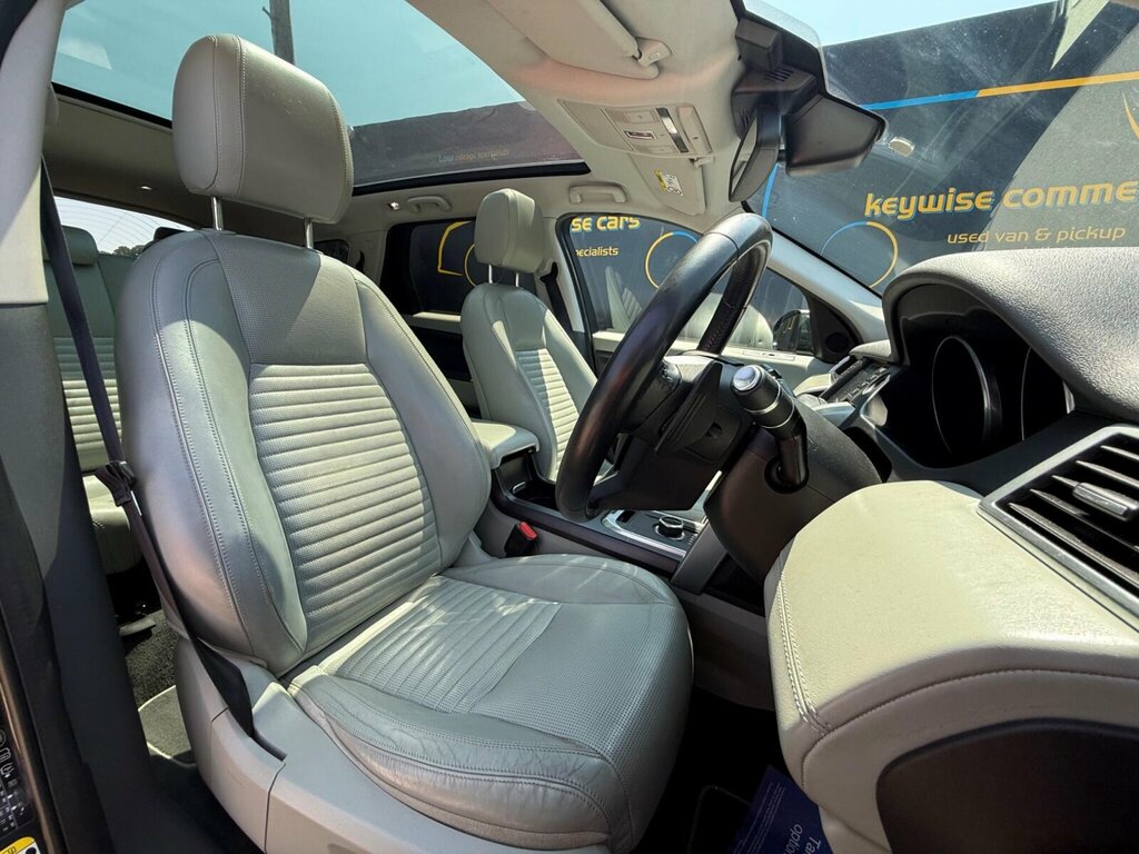 Land Rover Discovery Sport 2.0 Ed4 Hse 150 Bhp Panoramic Glass Roof, Rever Black #15