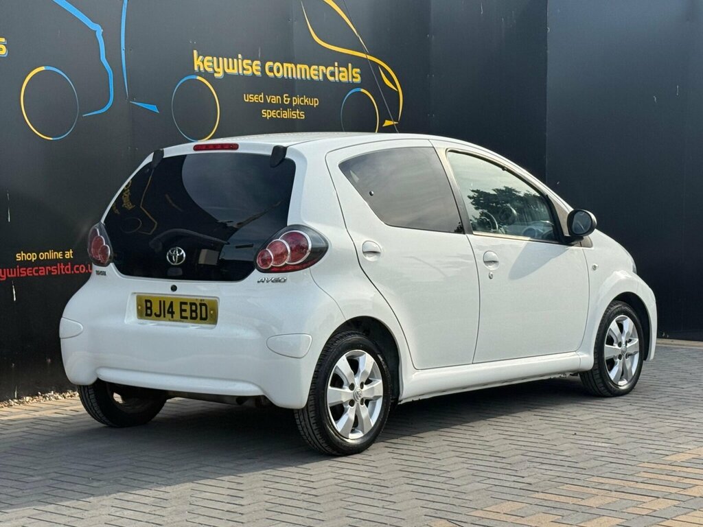 Toyota Aygo 1.0 Vvt-i Move Euro 5 White #5