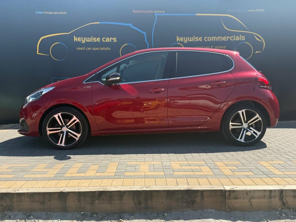 Peugeot 208 1.2 Puretech Gpf Gt Line Euro 6 Ss KV19EYD Red #2