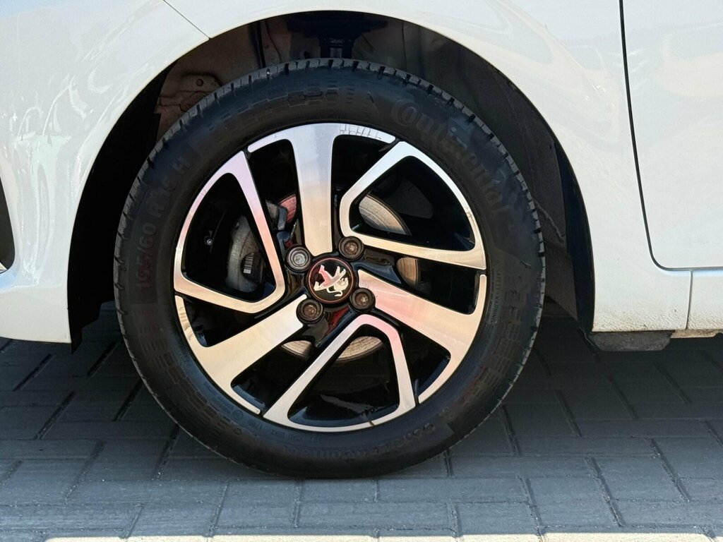 Peugeot 108 Active Automatic Red #11