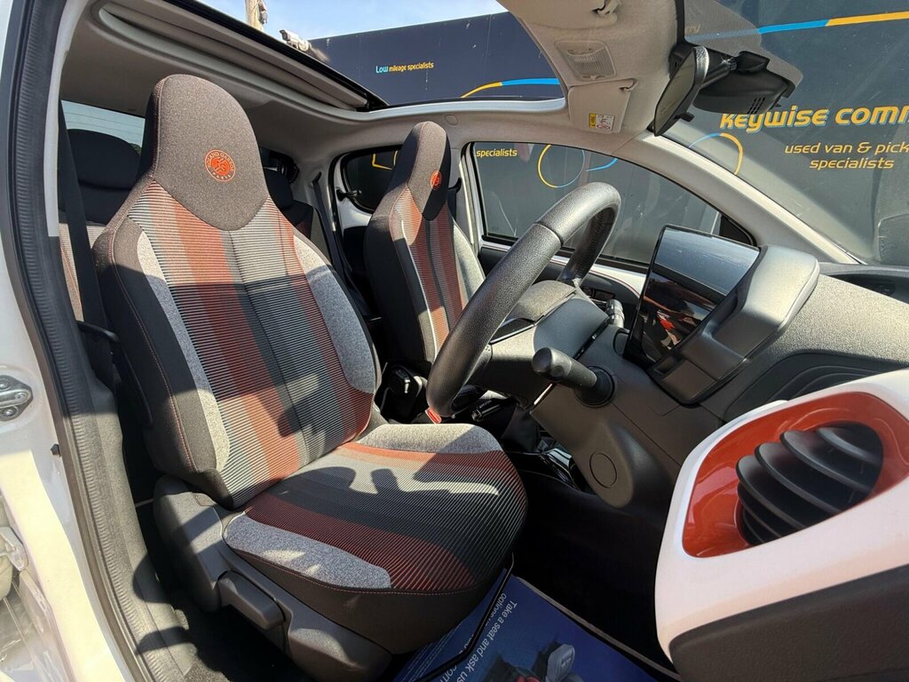 Peugeot 108 Active Automatic Red #15
