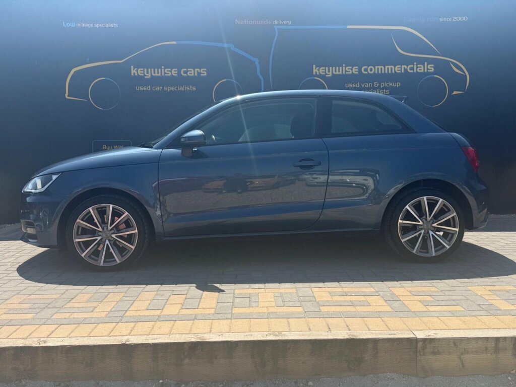 Audi A1 1.6 Tdi Sport Euro 6 Ss Nav Blue #2