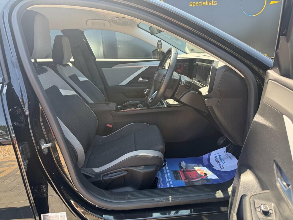 Vauxhall Astra Hatchback Grey #13
