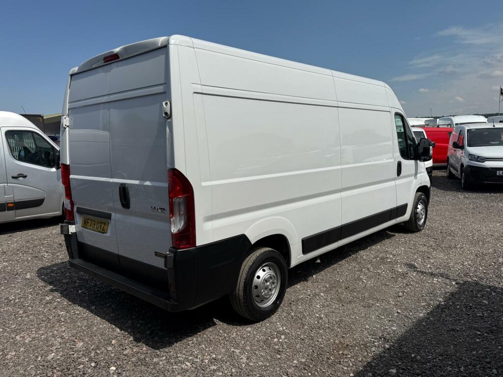 Peugeot Boxer 2.2 Bluehdi 335 Professional Premium L3 H2 Euro White #6