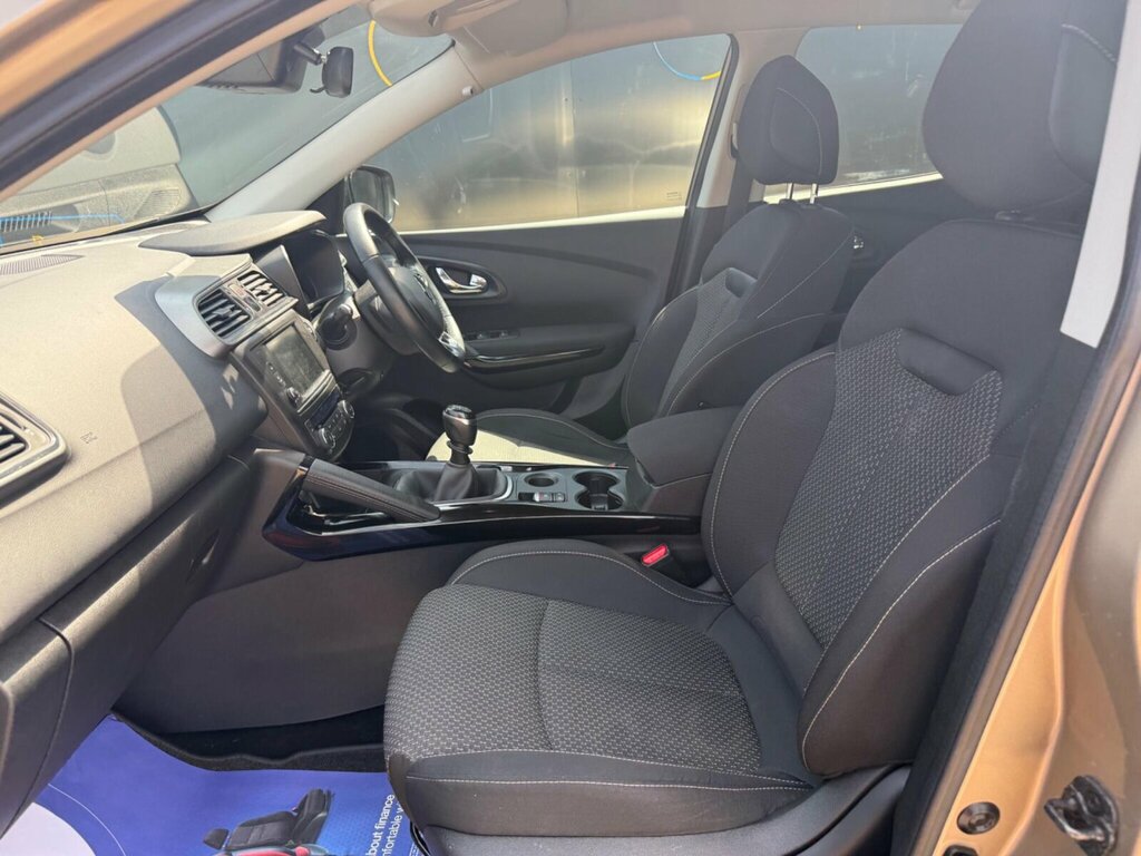 Renault Kadjar 1.2 Dynamique S Nav Tce 130 Bhp Red #13