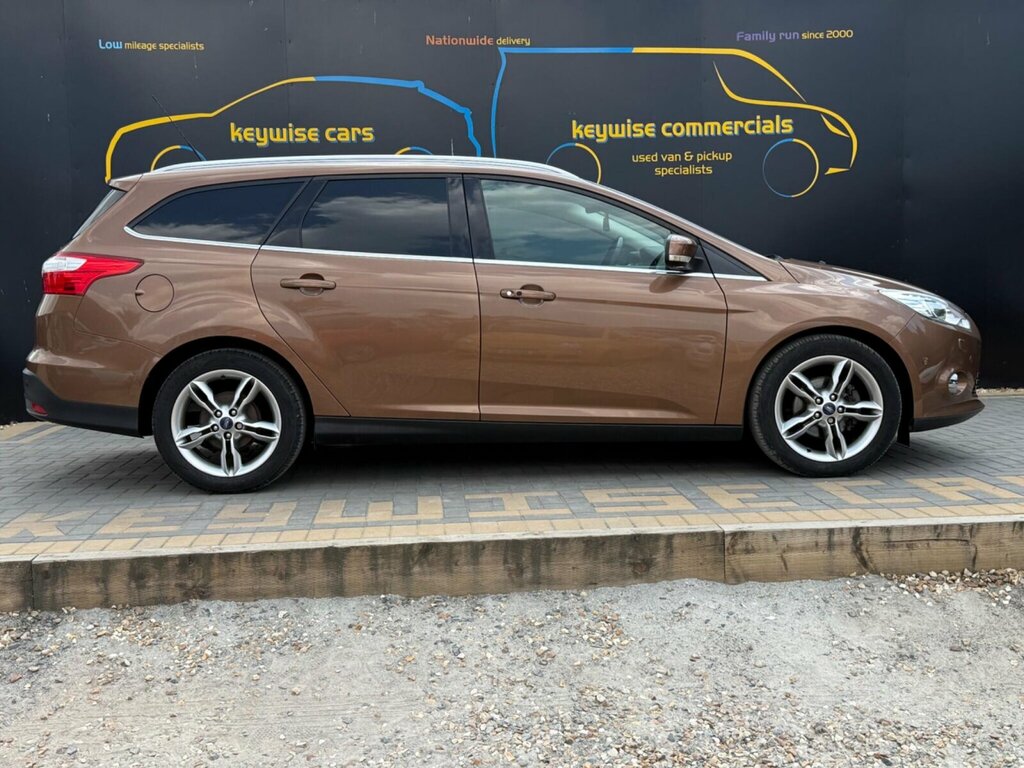 Ford Focus 1.6 Tdci Titanium X Euro 5 Ss Brown #6