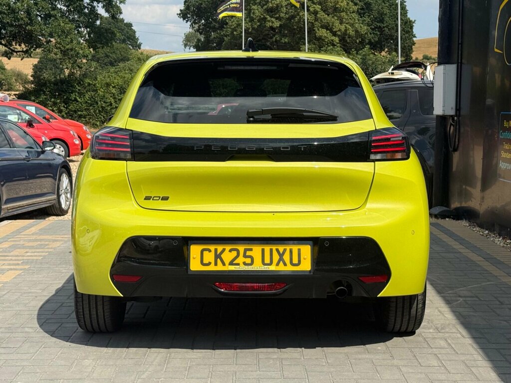 Peugeot 208 1.2 Puretech Allure Euro 6 Ss Yellow #4