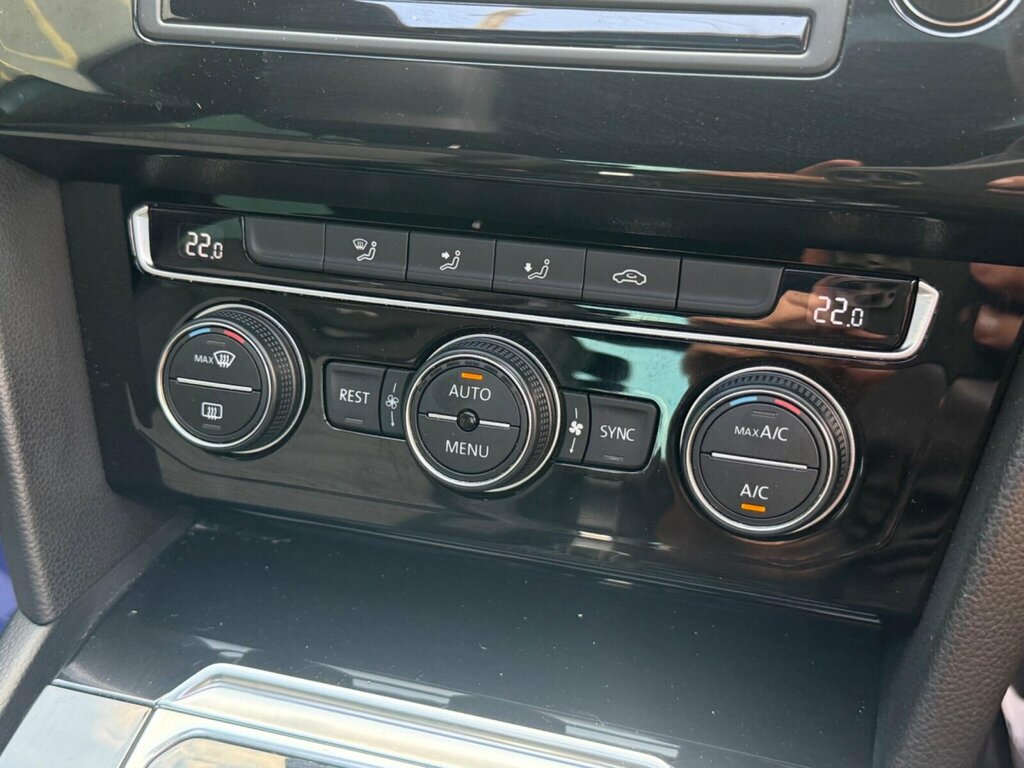 Volkswagen Passat Gt Blue #29