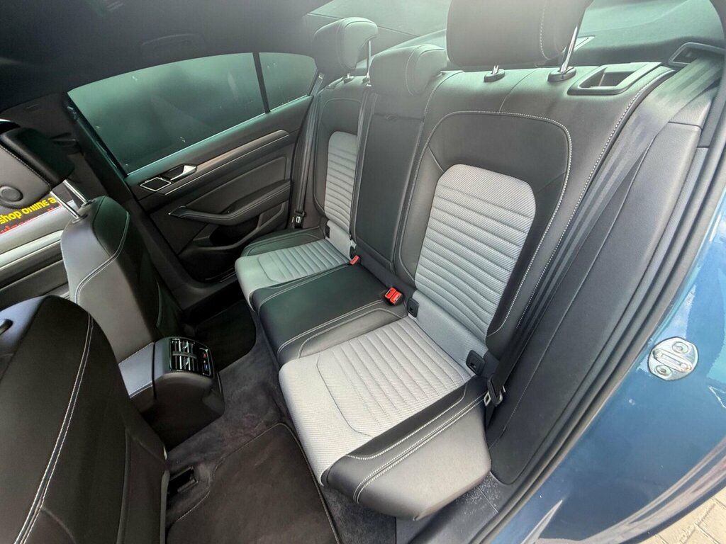 Volkswagen Passat Gt Blue #17