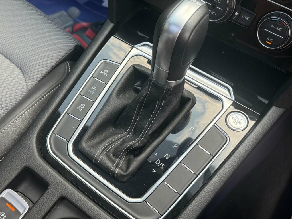 Volkswagen Passat Gt Blue #30