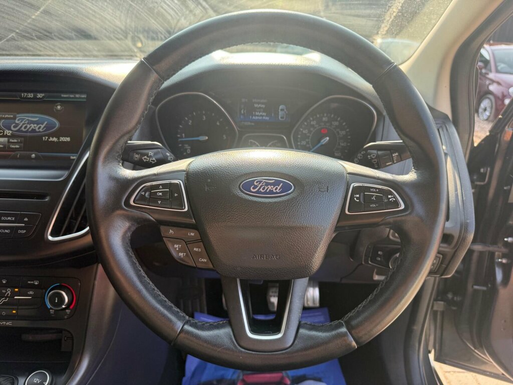Ford Focus 1.0 Zetec 124 Bhp White #22