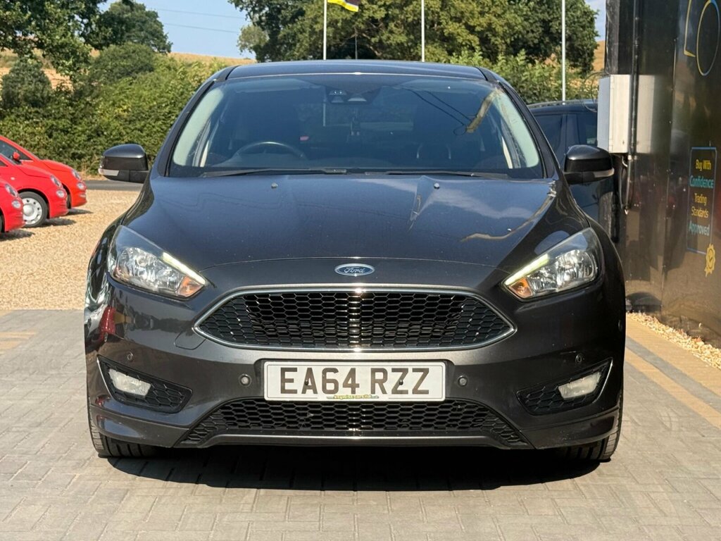 Ford Focus 1.0 Zetec 124 Bhp White #8