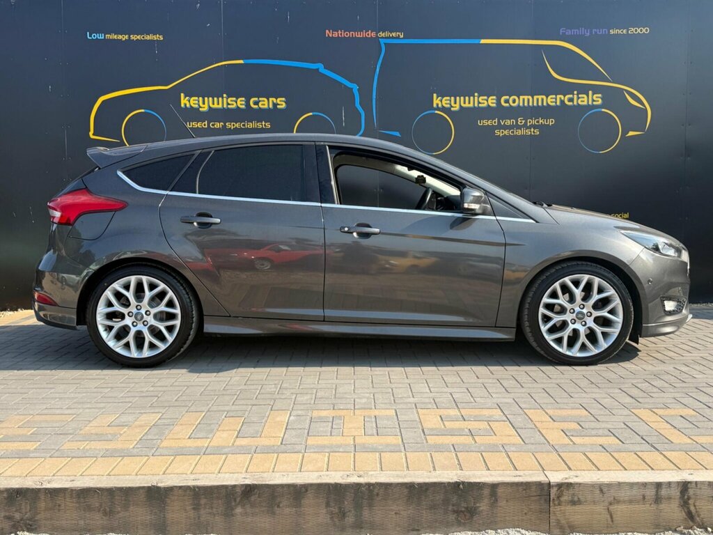 Ford Focus 1.0 Zetec 124 Bhp White #6