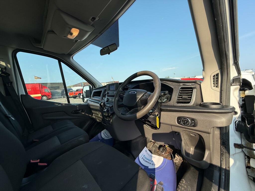 Ford Transit Custom 2.0 Ecoblue 130Ps H3 17 Seater Leader Silver #12
