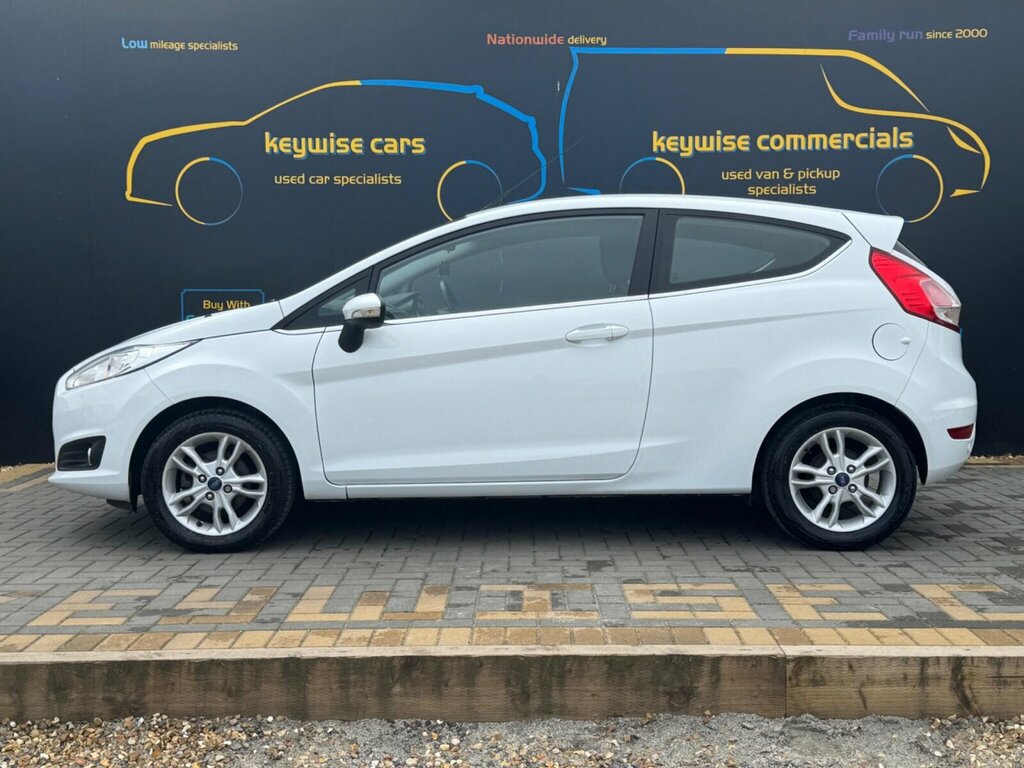 Ford Fiesta 1.25 Zetec Euro 5 White #2