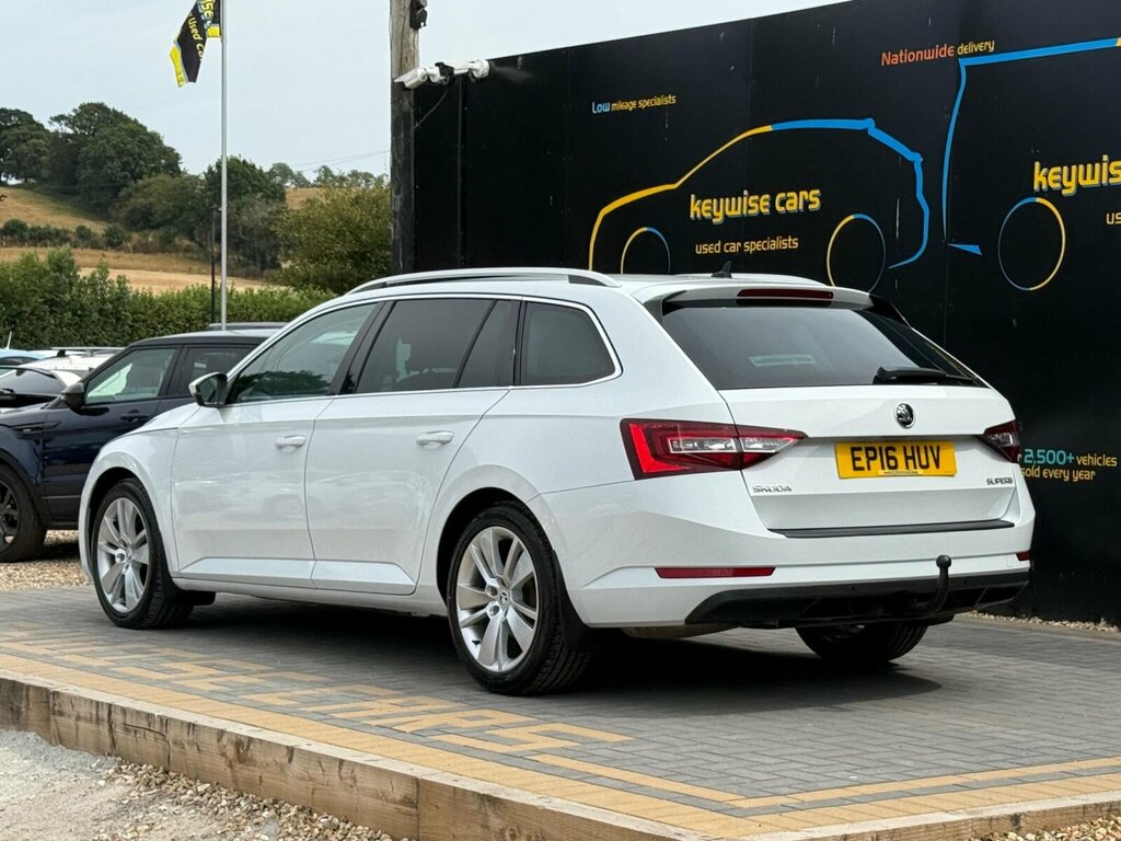 Skoda Superb 2.0 Tdi Se L Executive Dsg 6Spd Euro 6 Ss White #3