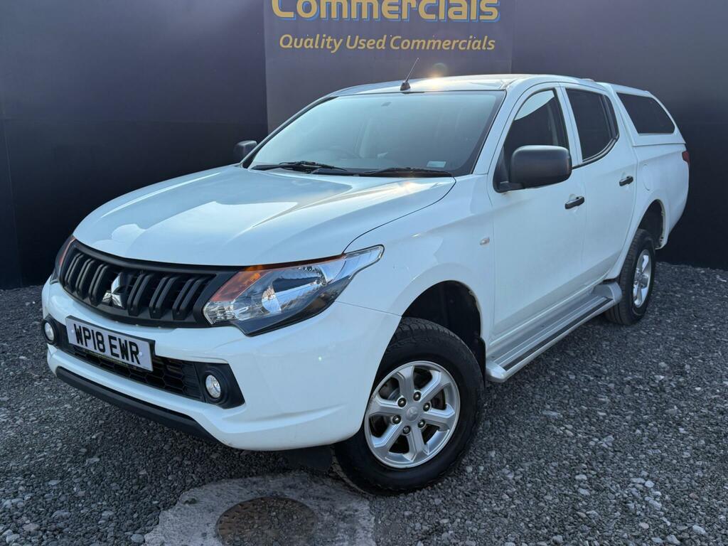 Mitsubishi L200 2.4 Di-d Dc 4Life 4Wd Euro 6 Ss White #2