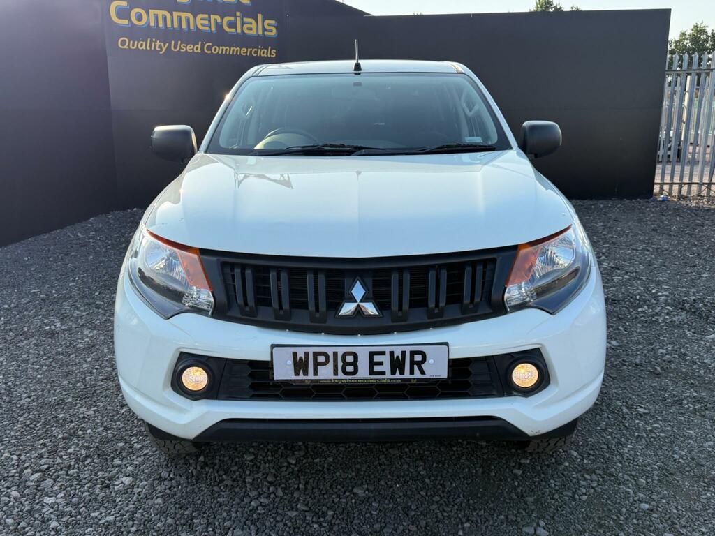 Mitsubishi L200 Di-d 4Wd Barbarian Dcb Blue #10