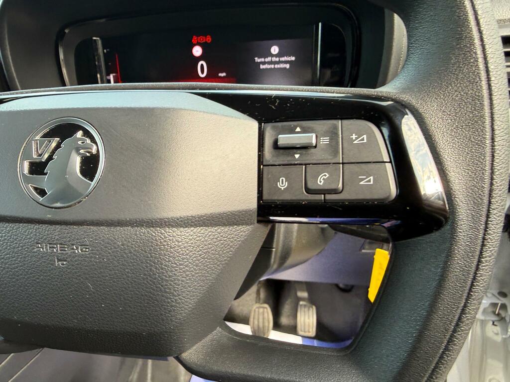 Vauxhall Combo 1.5 Turbo D 2300 Prime XL Panel Van 6Dr Man #27