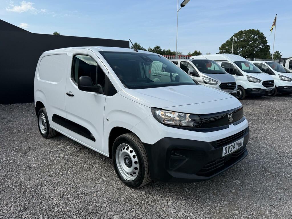 Vauxhall Combo 1.5 Turbo D 2300 Prime XL Panel Van 6Dr Man #9