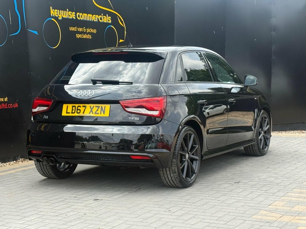 Audi A1 1.4 Tfsi Cod Black Edition Sportback S Black #5