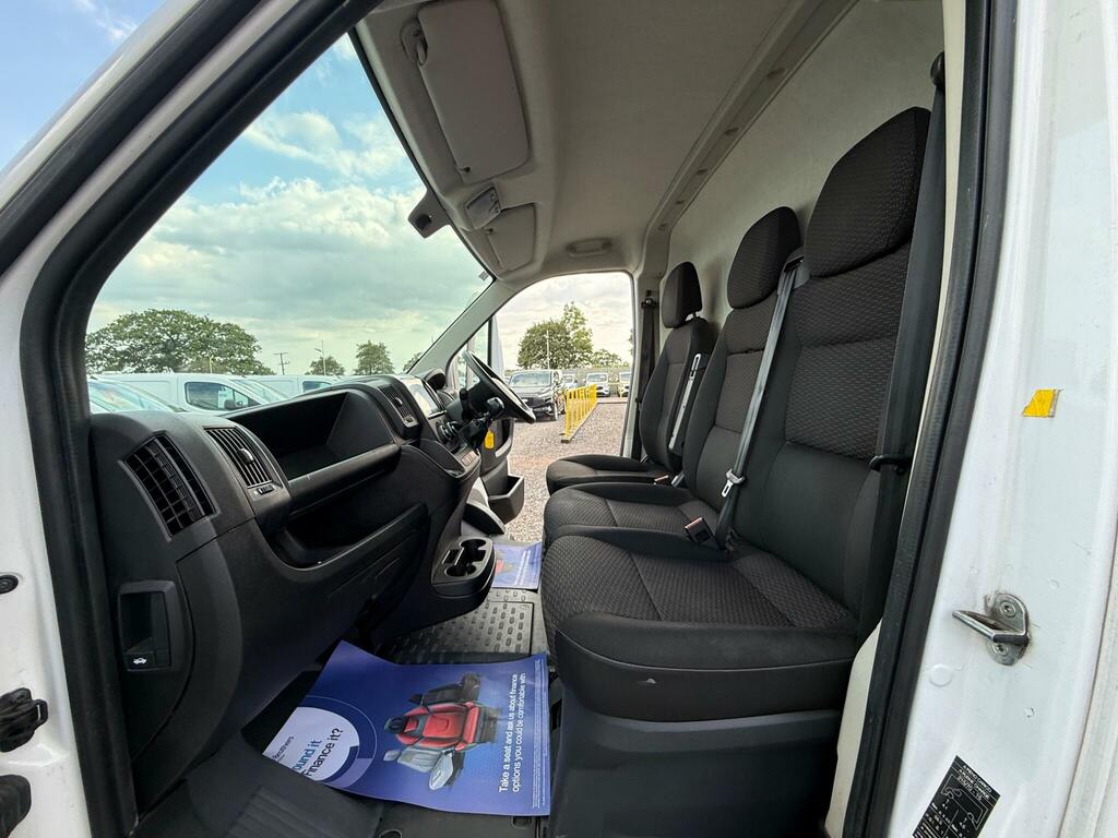Peugeot Boxer Mpv White #16