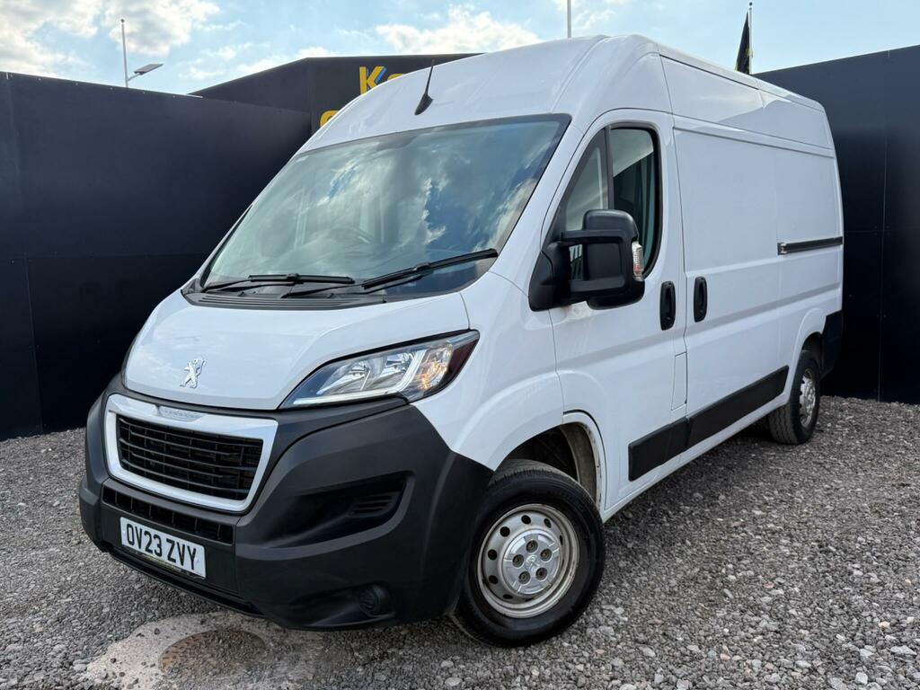 Peugeot Boxer 2.2 Bluehdi 335 Professional Premium L2 H2 Euro White #2