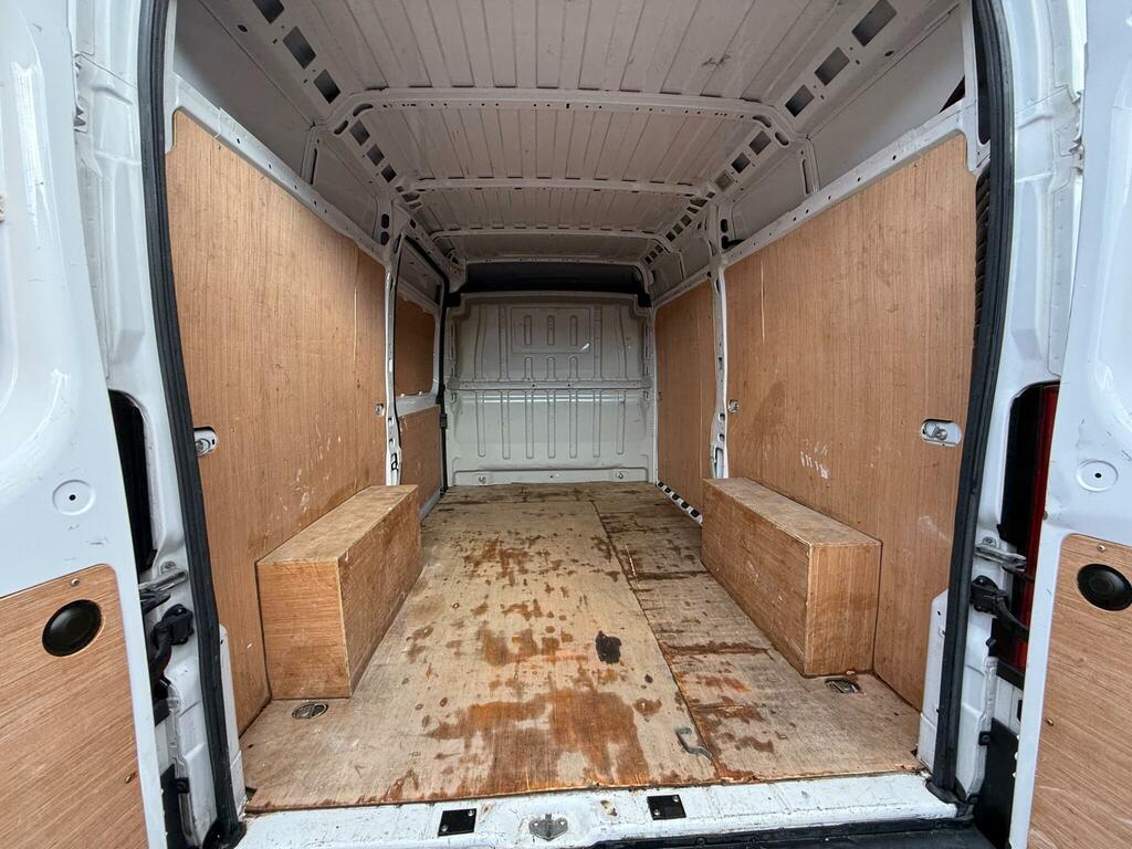 Peugeot Boxer Mpv White #25