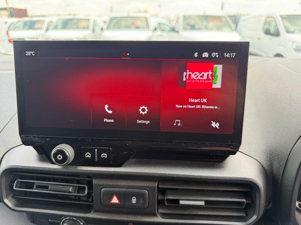 Vauxhall Combo Crg L2h1 2300 1.5 Tb D 100Ps Prime White #20