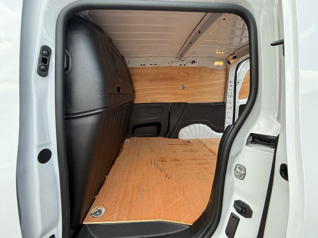 Vauxhall Combo Crg L2h1 2300 1.5 Tb D 100Ps Prime White #25