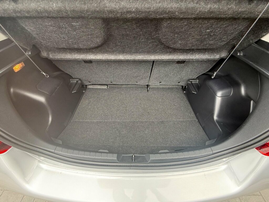Toyota Yaris Hatchback Grey #21