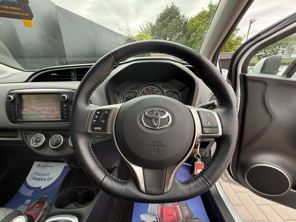 Toyota Yaris Hatchback Grey #22