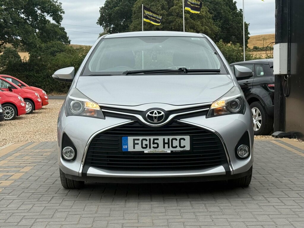 Toyota Yaris Hatchback Grey #8