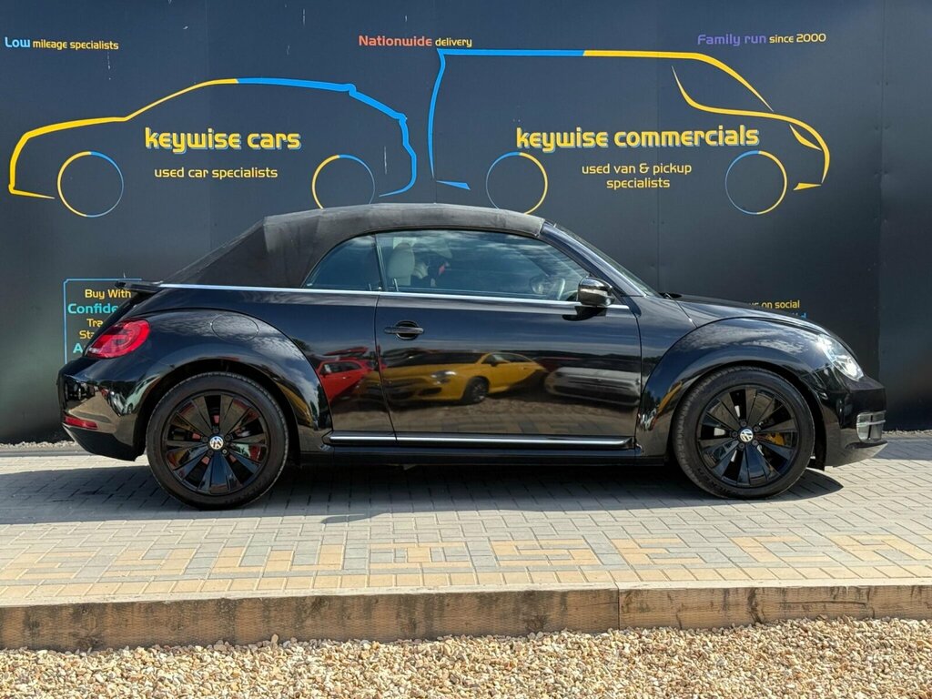 Volkswagen Beetle 1.6 Tdi Bluemotion Tech Design Cabriolet Dsg Euro Black #6