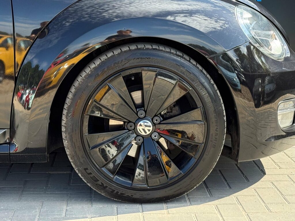 Volkswagen Beetle Beetle Sport Tdi Black #10