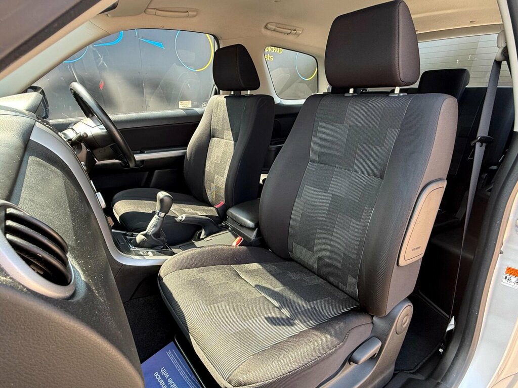 Suzuki Grand Vitara 1.6 Vvt Plus 105 Bhp Grey #15