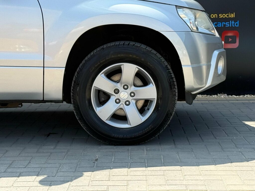 Suzuki Grand Vitara 1.6 Vvt Plus 105 Bhp Grey #12