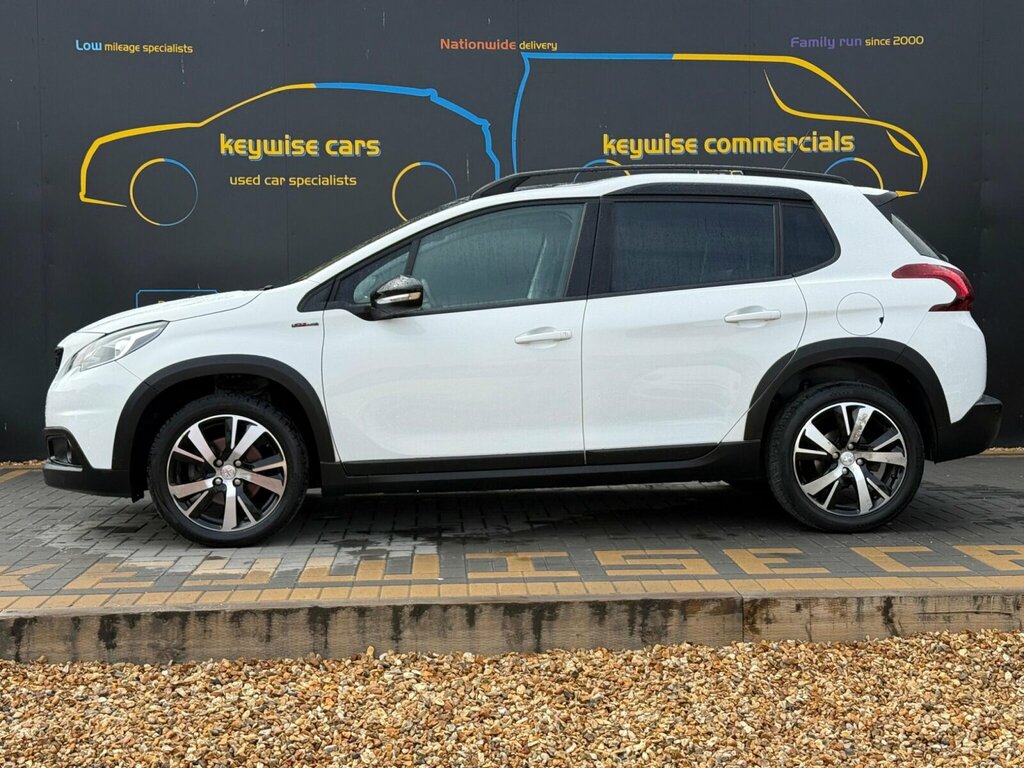 Peugeot 2008 1.2 Puretech Gt Line Eat Euro 6 Ss White #2