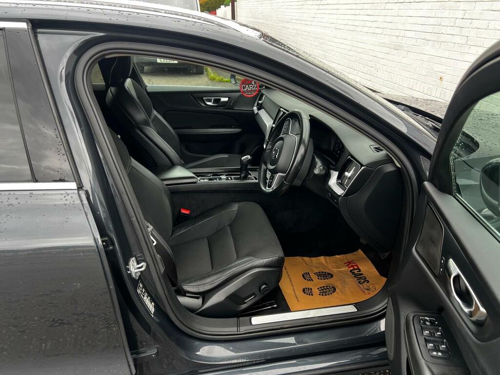Volvo V60 D4 Momentum Navigation,lane Depart Alert Black #11