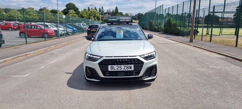 Audi A1 Sportback Tfsi S Line Silver #2