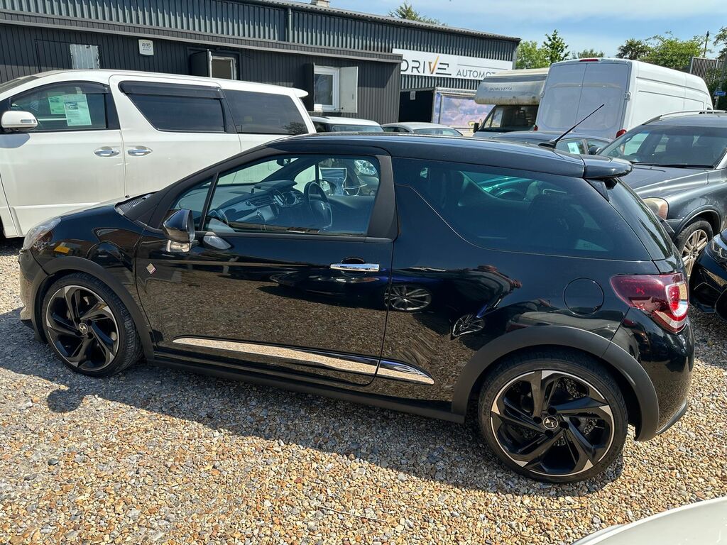 DS DS 3 1.6 Thp Performance Hatchback Eu Black #5