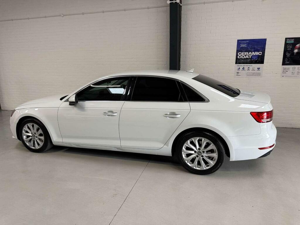Audi A4 2.0 Tdi Ultra Sport Estate Grey #16