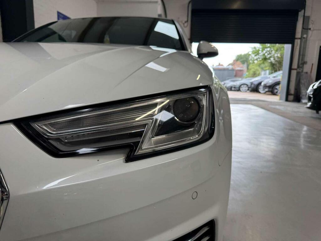 Audi A4 2.0 Tdi Ultra Sport Estate Grey #22